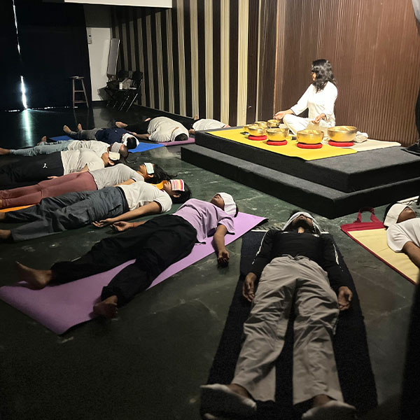 sounding-healing-yoga-1